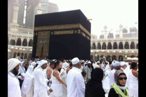 How to Perform Tawaf and Sa’i During Hajj – A Complete Guide
