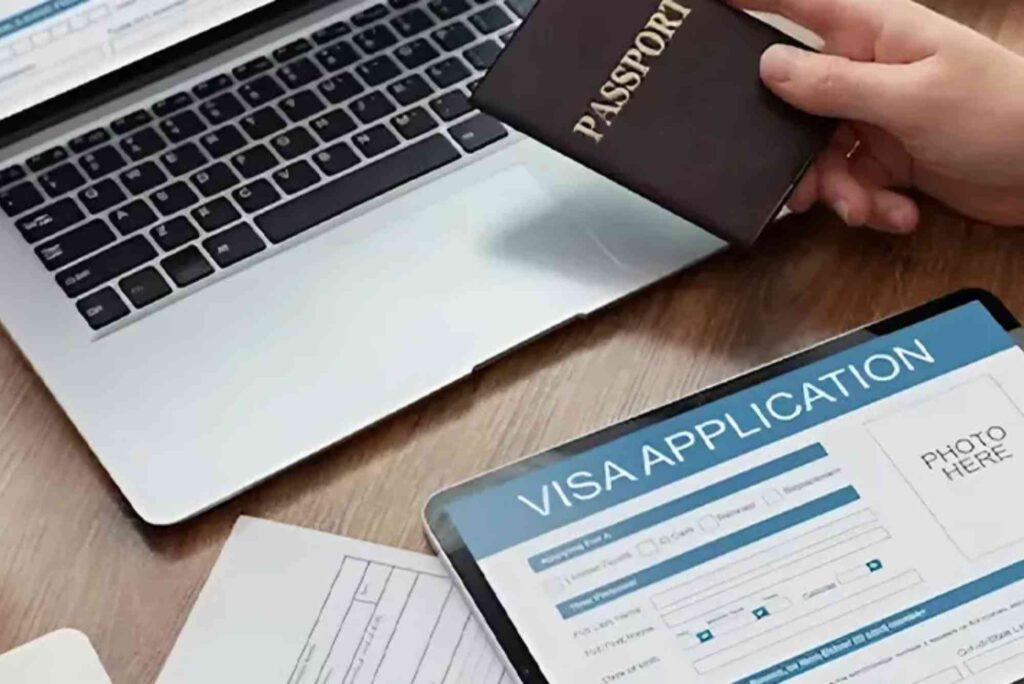 How To Choose The Right Visit Visa Package For Your Trip