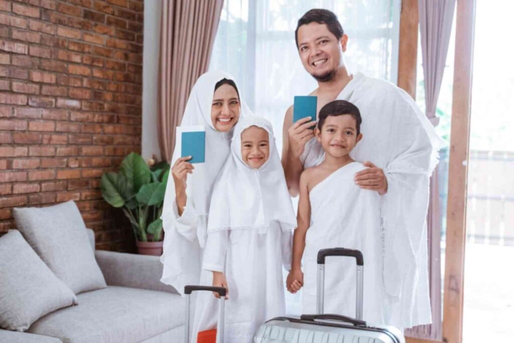 How to Stay Connected With Family While Performing Umrah.