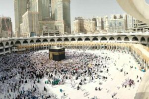 The Rituals of Tawaf and Sa’i – Step-by-Step Guide for Umrah Pilgrims.