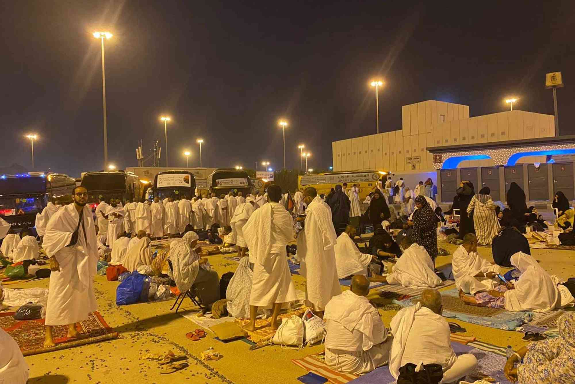 The Significance of Mina and Muzdalifah in Hajj Rituals.